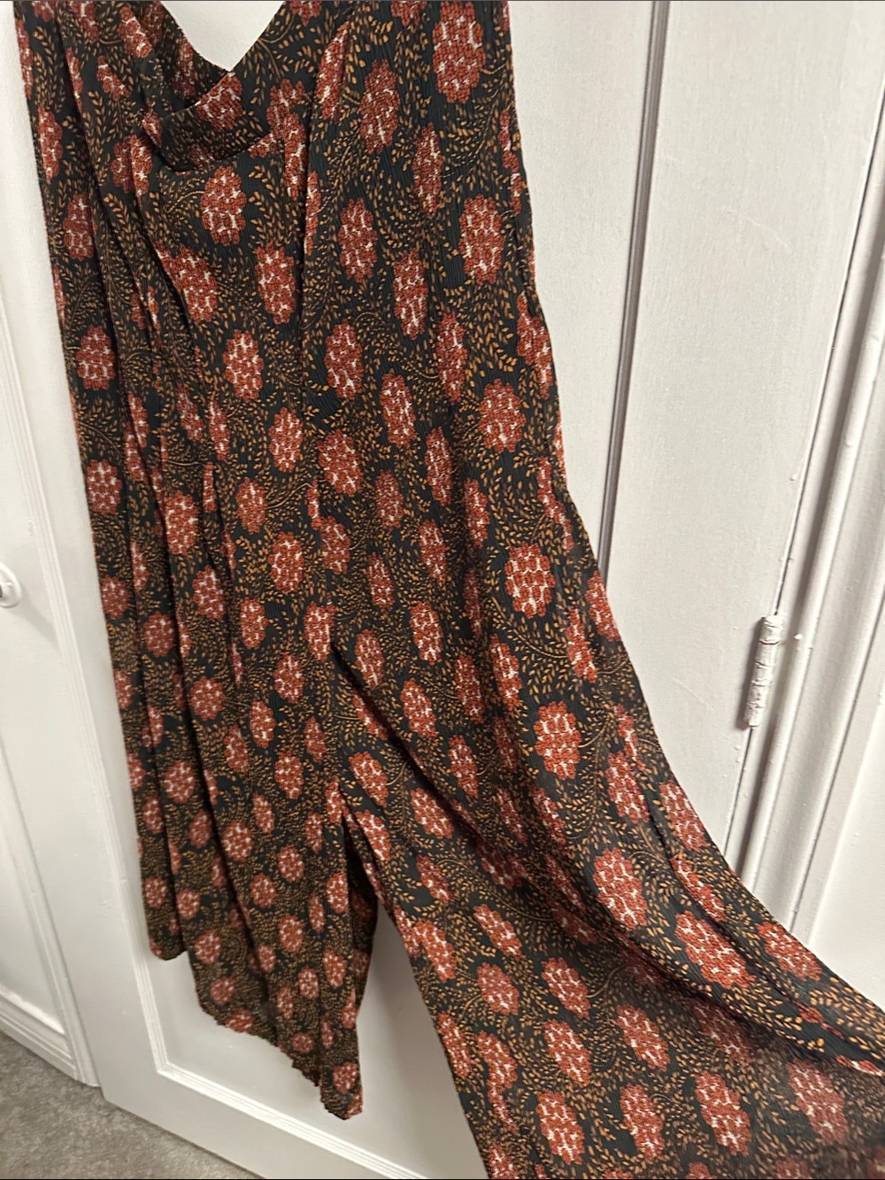 Flowy Black and Rust Floral Split Maxi Skirt